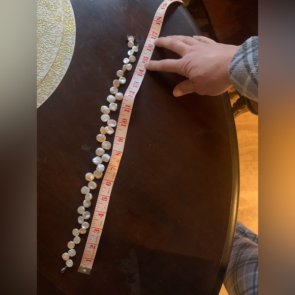 Beautiful beaded necklace - pearly color - Picture 2 of 2